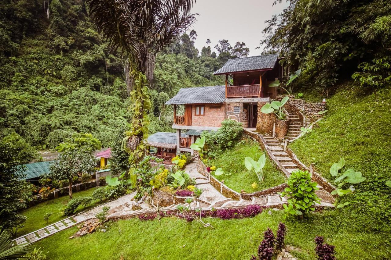 Garden Inn Букит-Лаванг Экстерьер фото