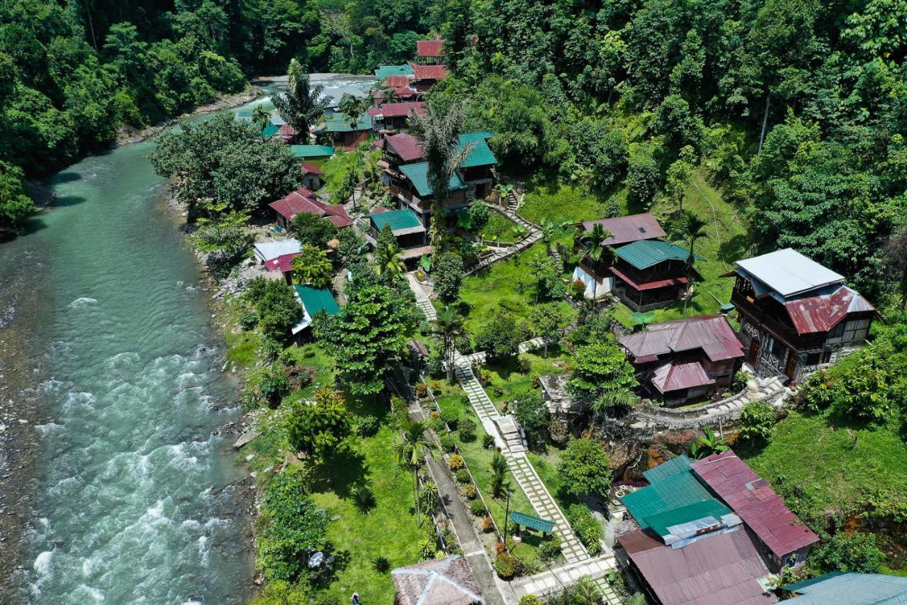 Garden Inn Букит-Лаванг Экстерьер фото