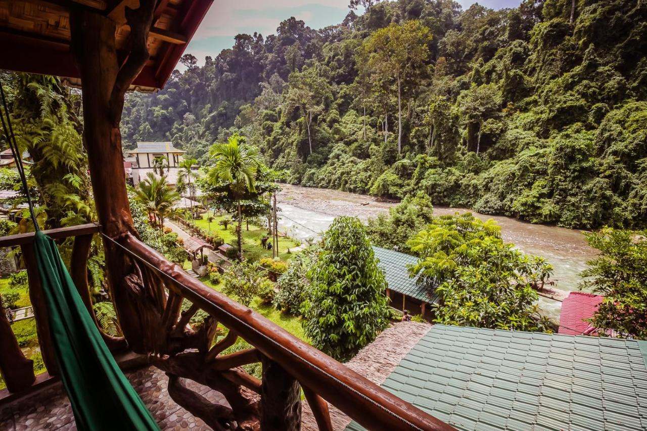 Garden Inn Букит-Лаванг Экстерьер фото