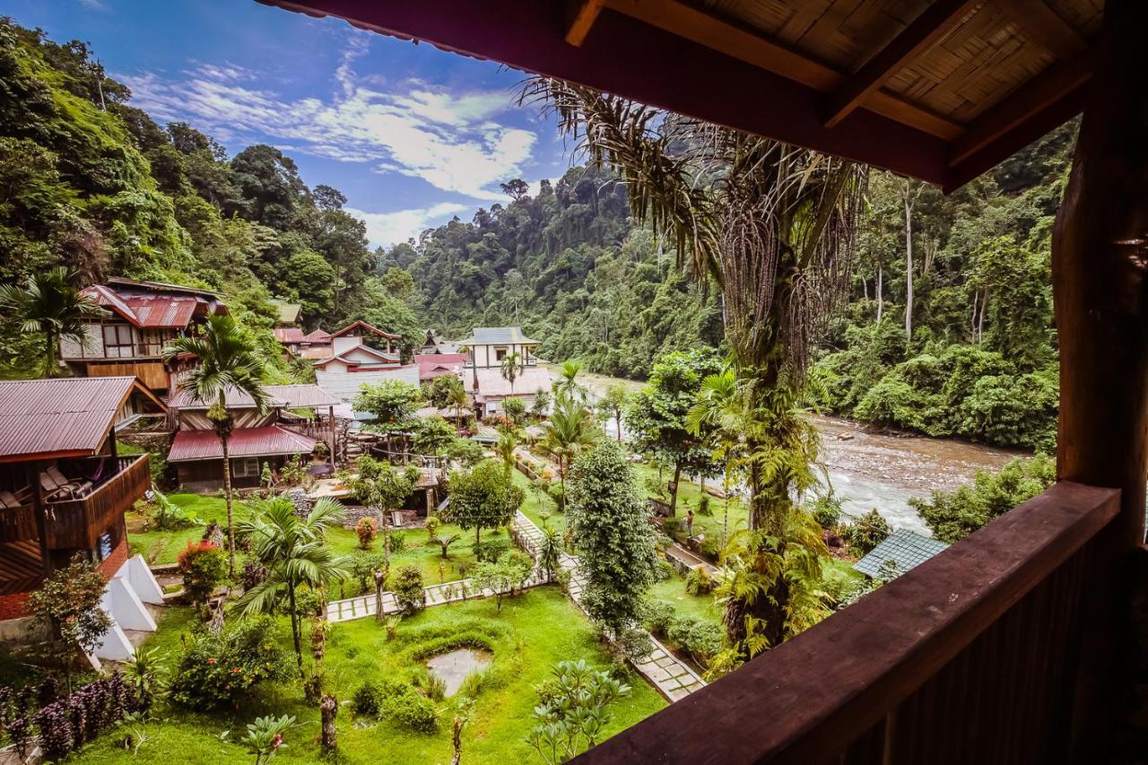 Garden Inn Букит-Лаванг Экстерьер фото